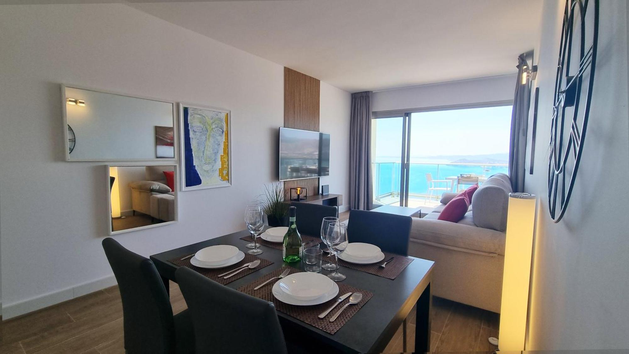 Skyscraper Apartment With Panoramic Views - Floor 38 ベニドルム エクステリア 写真